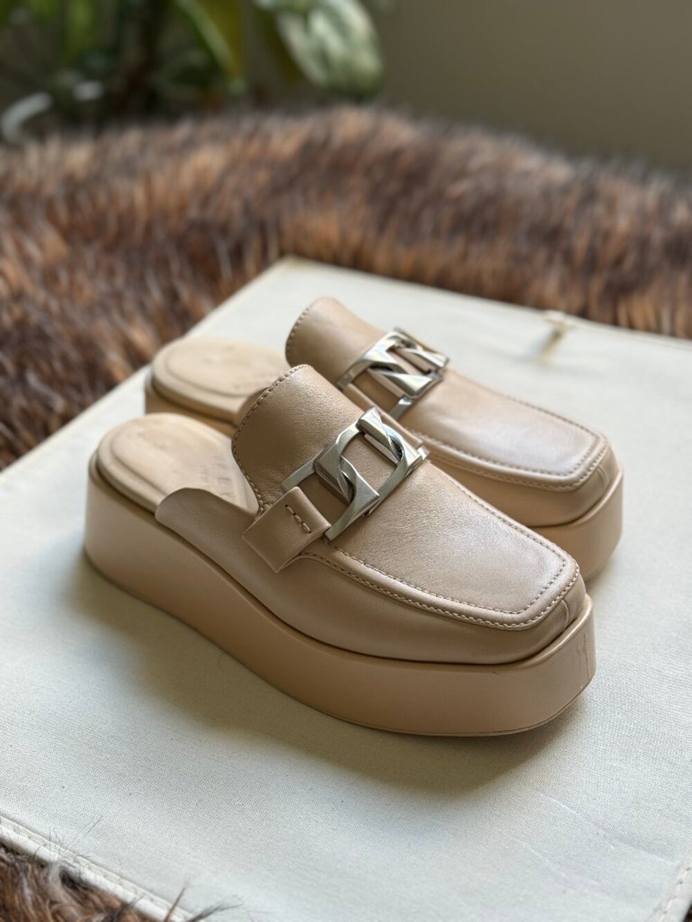 Rag & Bone Logan Leather Chain Loafers in Cream